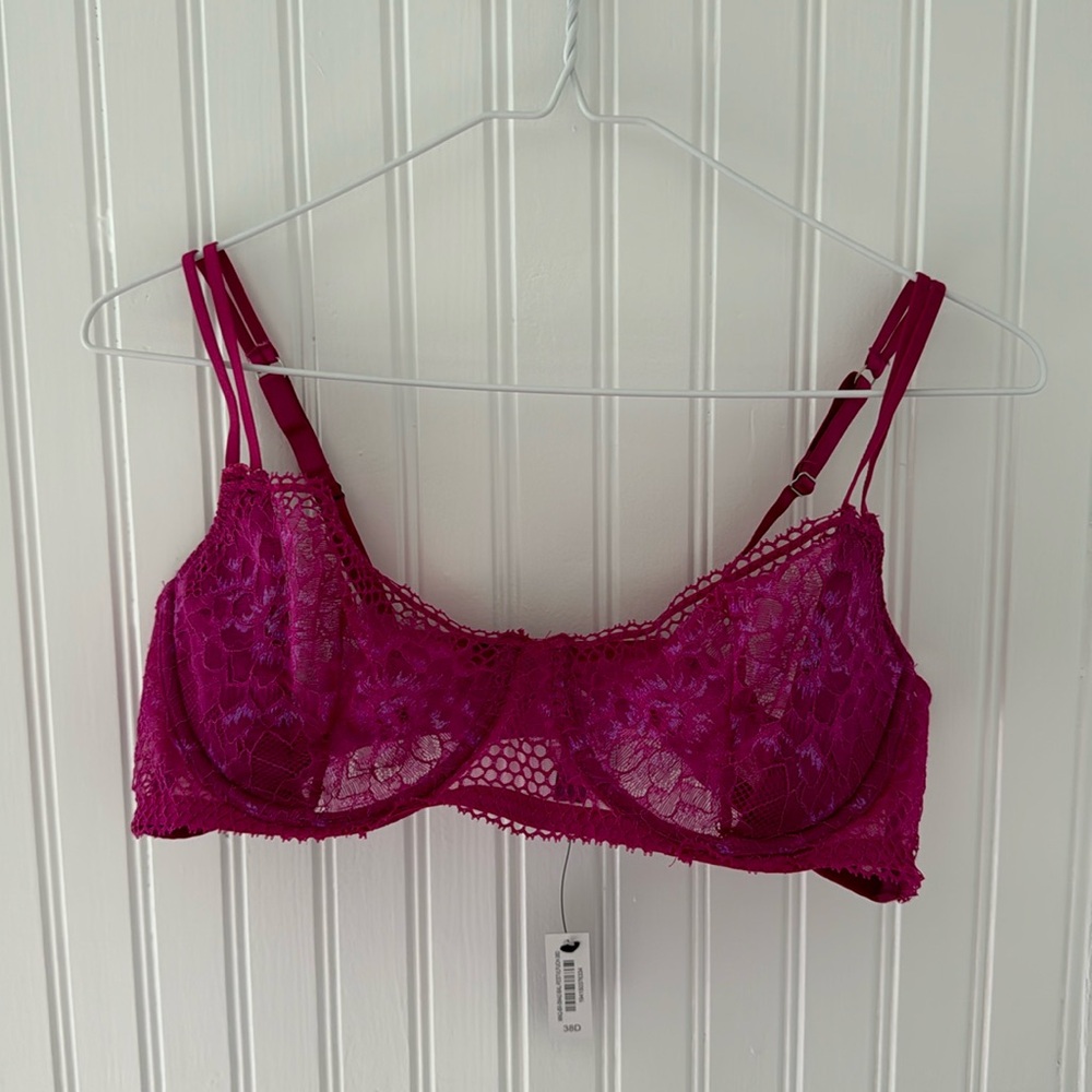Adore Me Lacy bra 38D